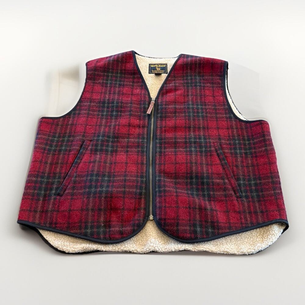 Vintage Woolrich Mens Buffalo Plaid Red Sherpa Lined Full Zip Vest Jacket XL